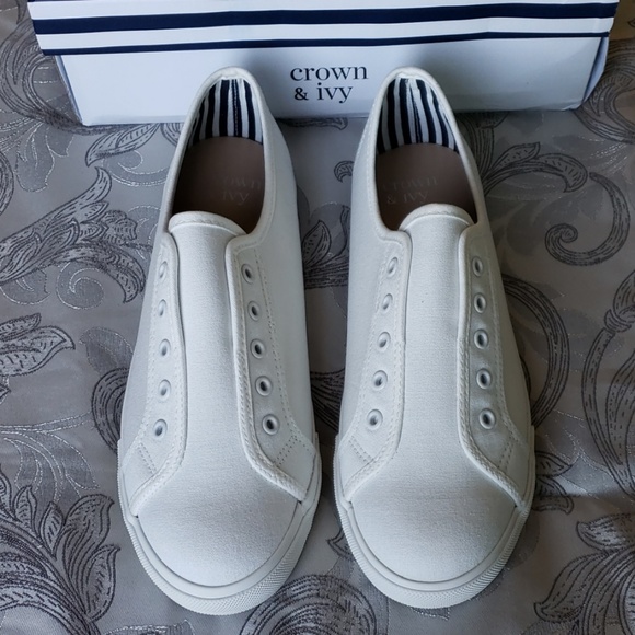 BNIB Crown & Ivy Ciera Laceless Canvas Sneaker - Picture 2 of 8